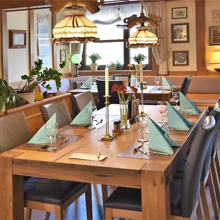 Otel Hotel-restaurant Zum Goldenen Stern 3*